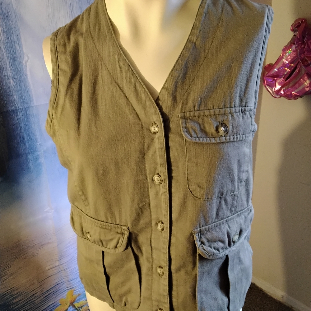 Columbia women’s Size Medium 100% cotton sportswear vest pockets fishing hiking - Picture 3 of 4